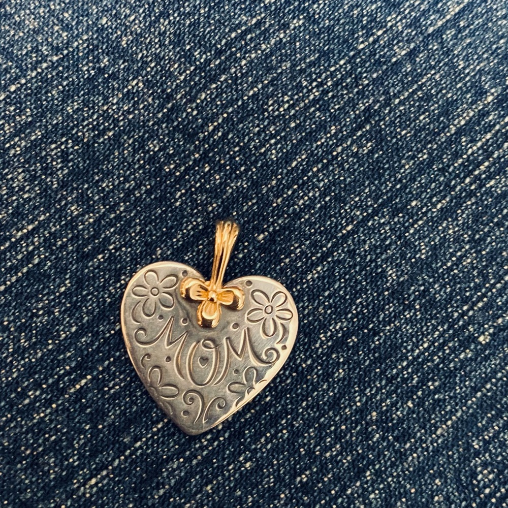 James Avery “Mom” forever pendant with gold & silver  Has a good stamp.